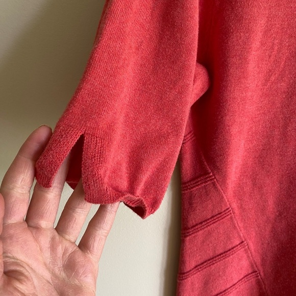 Marble | Coral Knit Top Tunic Long Swing Hem - Picture 4 of 4